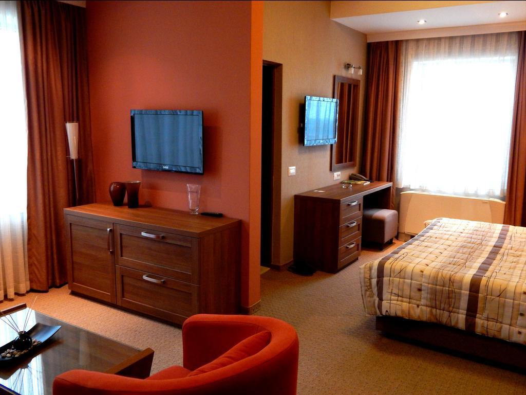 Hotel Emka Τέτοβο Εξωτερικό φωτογραφία